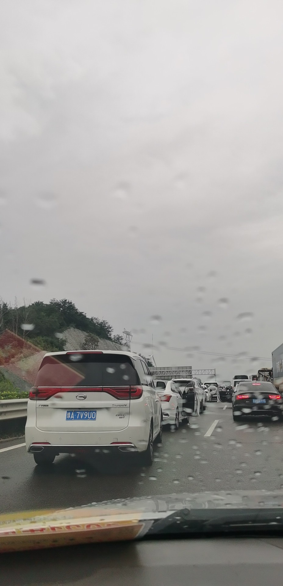 河南高速三门峡段今日路况:三门峡堵车缓行